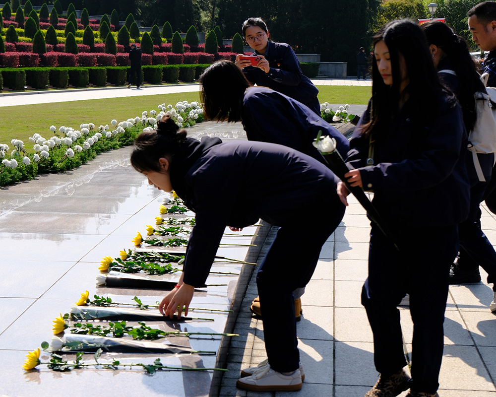 緬懷革命先烈 傳承紅色基因(圖4)